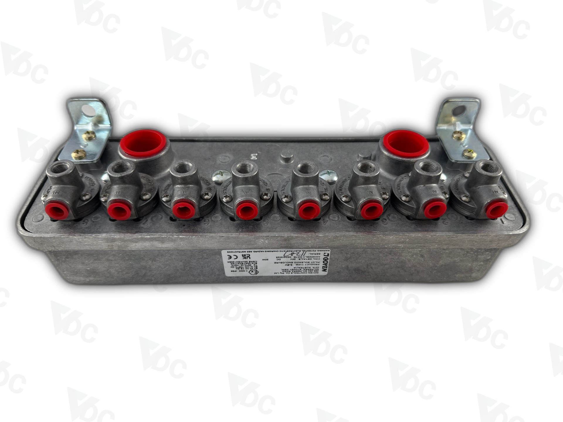 Goyen 3-8V8110-336 8-station pilootmagneetkast, front view
